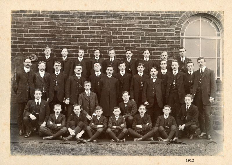school group photo